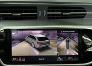 Land Rover Defender 17