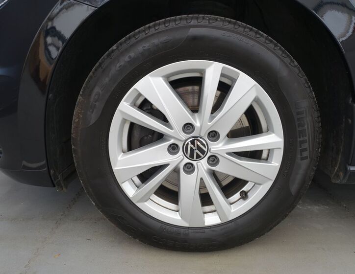 Volkswagen Touran 31