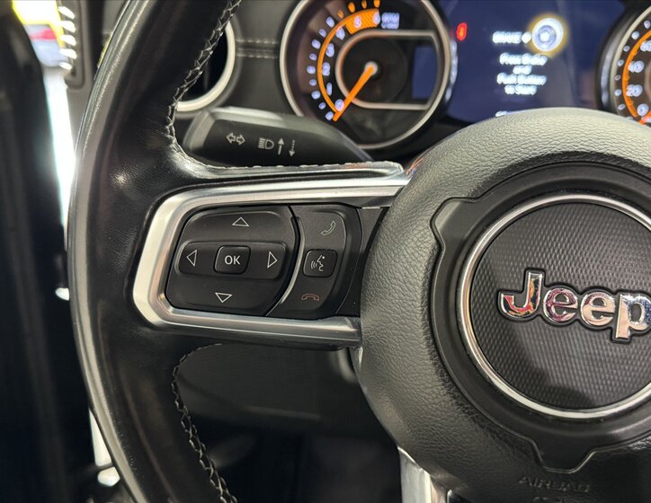 Jeep Wrangler SUV / Terénní 2,1 l 147 kw