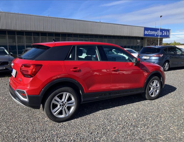 Audi Q2 SUV / Terénní 2,0 l 110 kw