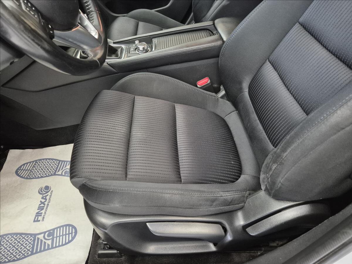 Mazda 6 Sedan 2,0 l 107 kw