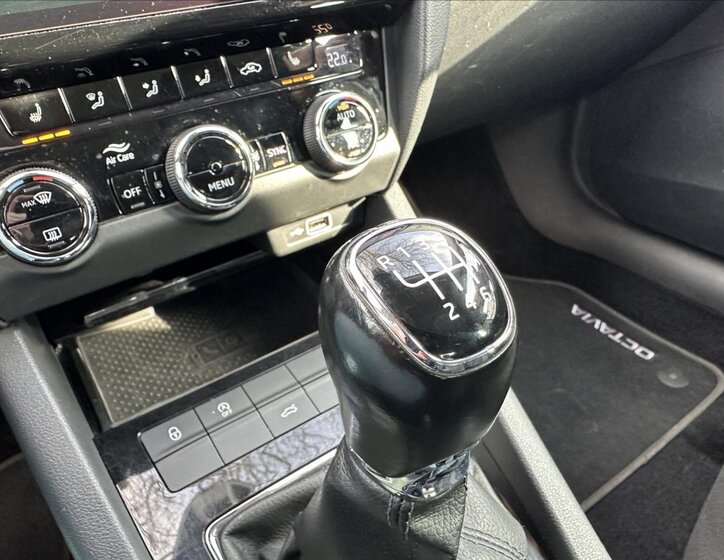 Škoda Octavia Kombi 1,5 l 110 kw