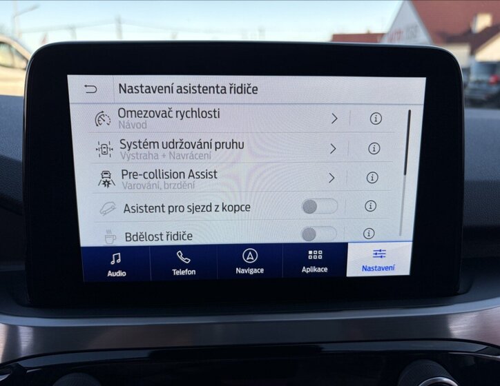 Ford Kuga SUV / Terénní 2,5 l 165 kw