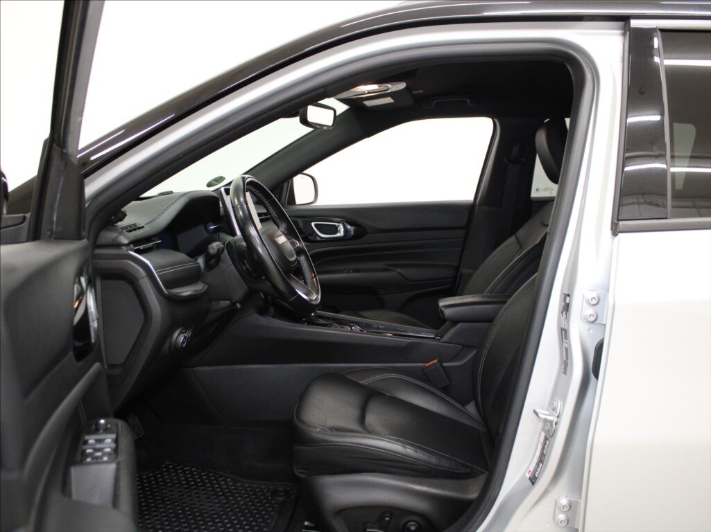 Jeep Compass SUV / Terénní 1,3 l 110 kw