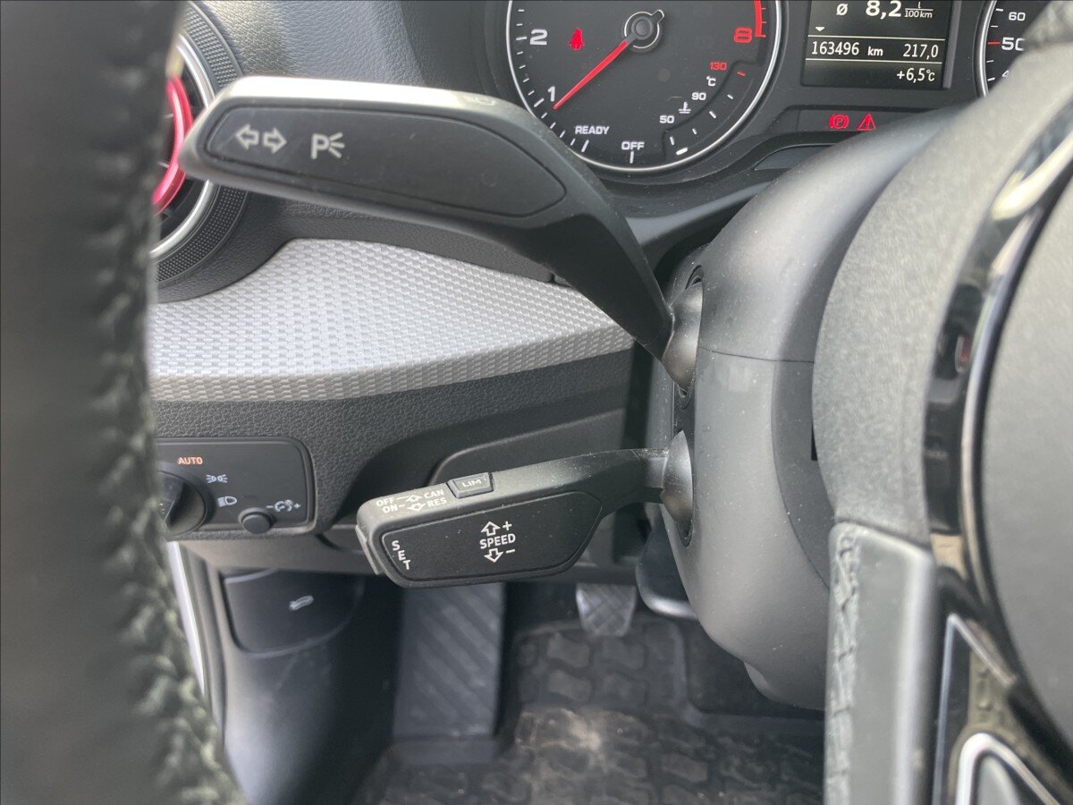 Audi Q2 SUV / Terénní 1,5 l 110 kw