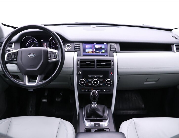 Land Rover Discovery Sport SUV 2,0 l 110 kw