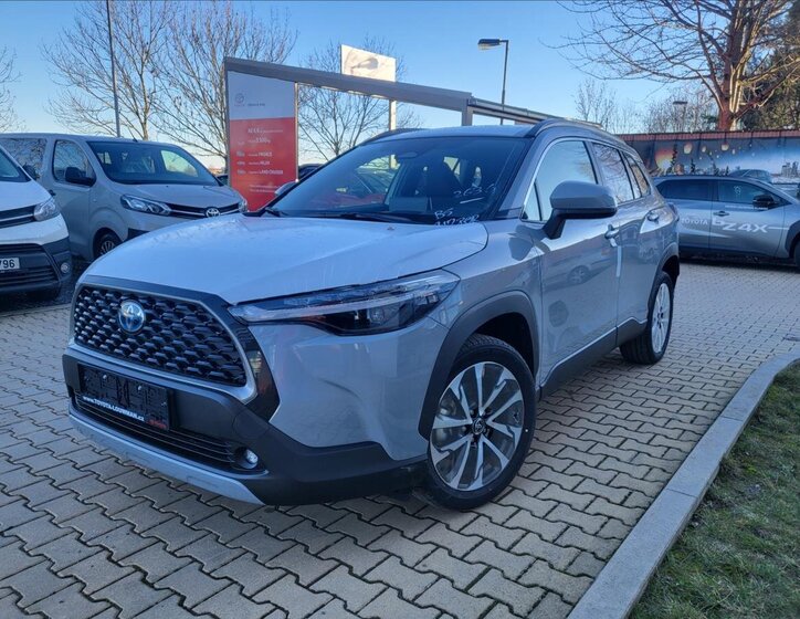 Toyota Corolla Cross SUV 2,0 l 146 kw