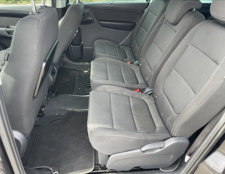 Seat Alhambra Kombi 1,4 l 110 kw