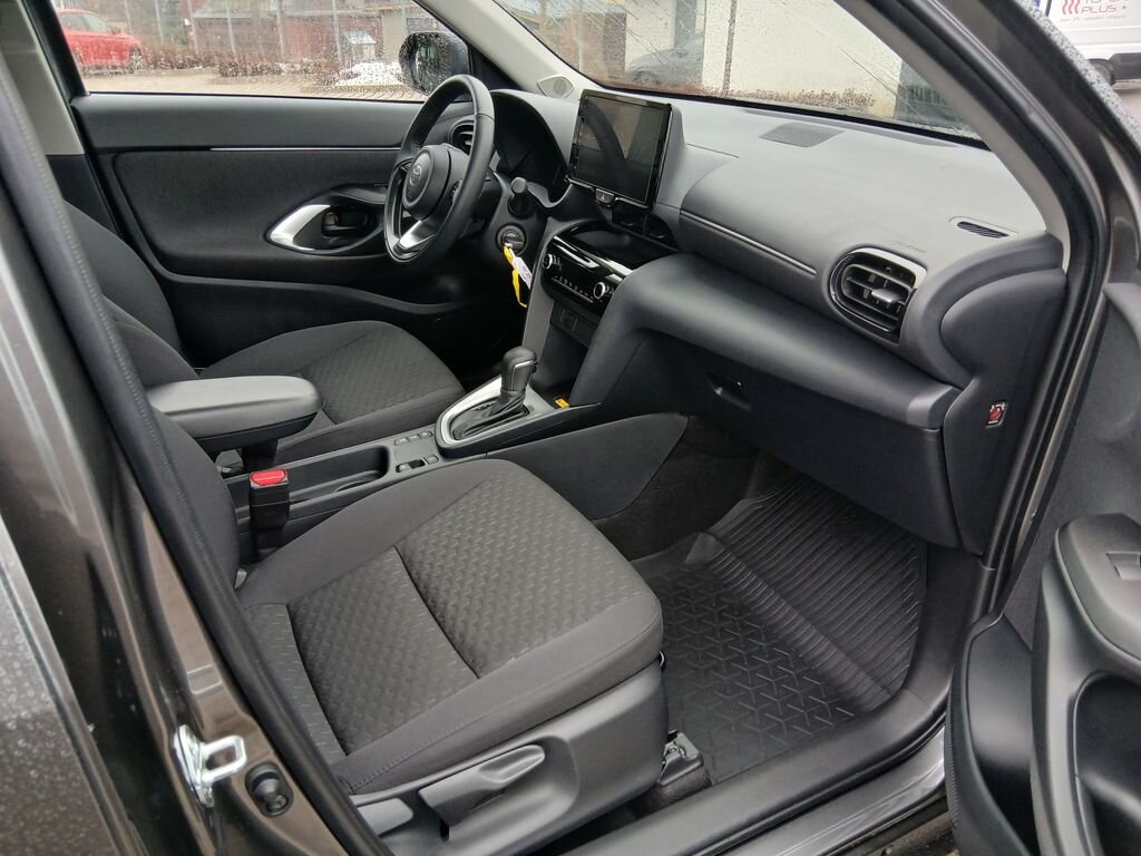 Toyota Yaris Cross SUV 1,5 l 68 kw