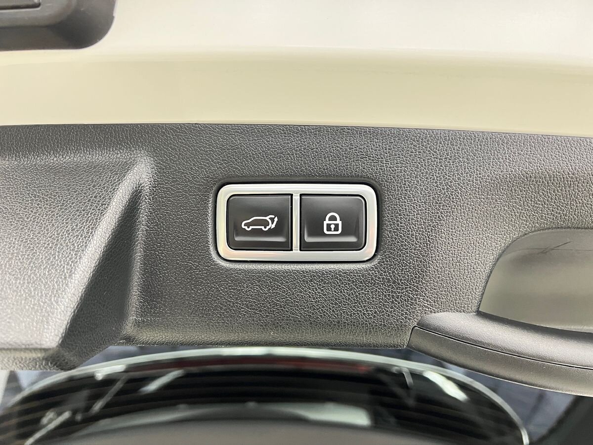 KIA Sorento SUV / Terénní 1,6 l 176 kw