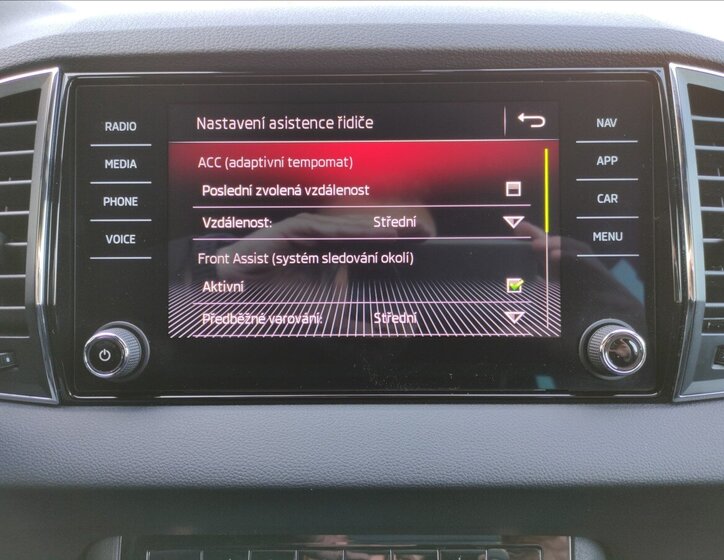 Škoda Karoq SUV / Terénní 2,0 l 110 kw