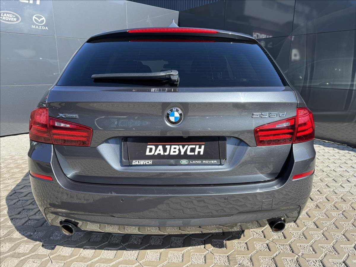 BMW Řada 5 Kombi 3,0 l 230 kw