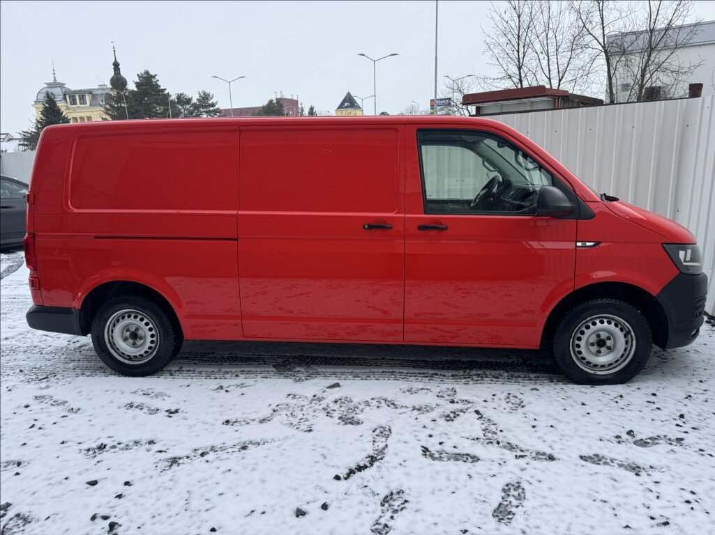 Volkswagen Transporter Skříň 2,0 l 110 kw