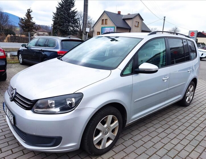 Volkswagen Touran Kombi 2,0 l 103 kw