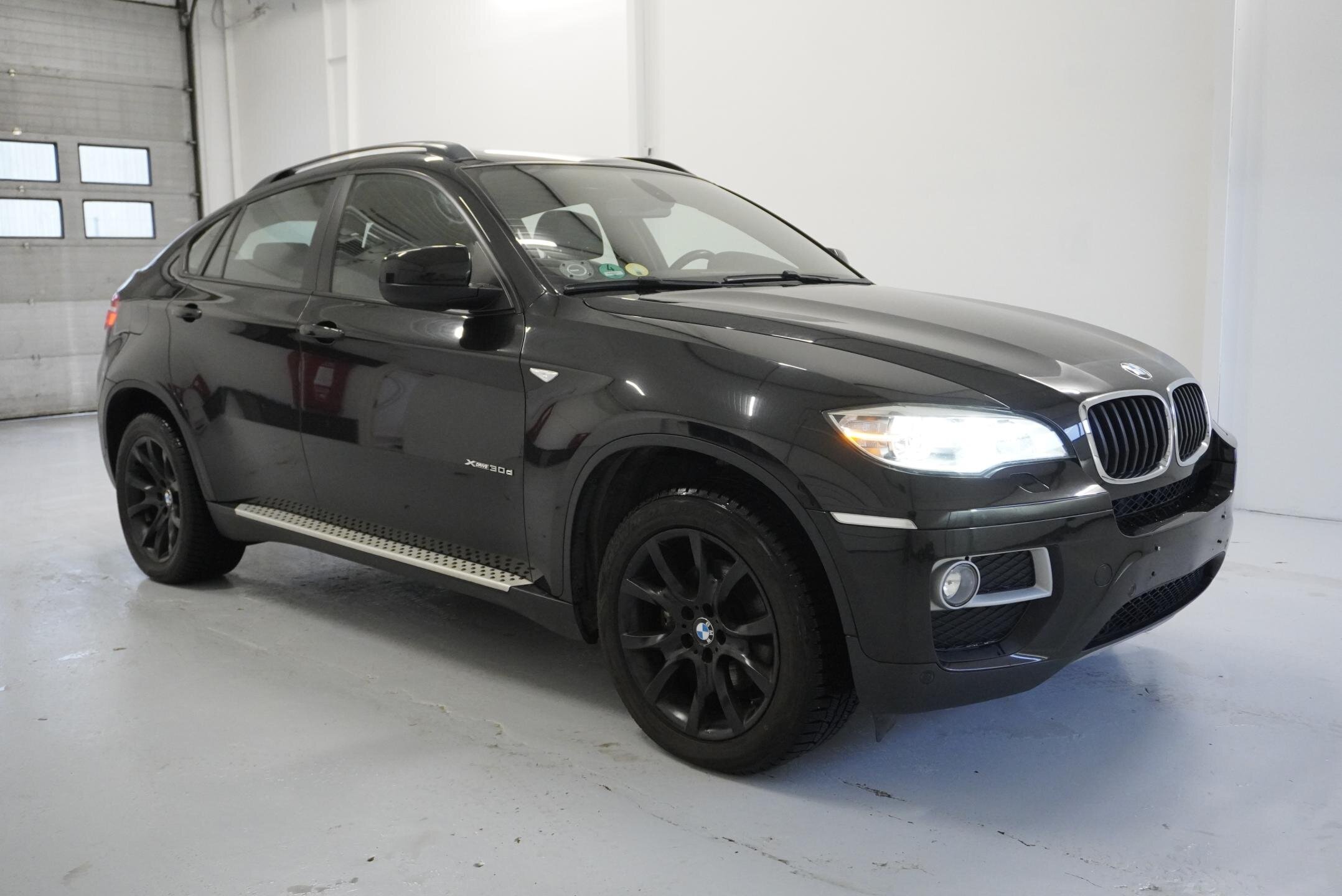 BMW X6 SUV 3,0 l 180 kw