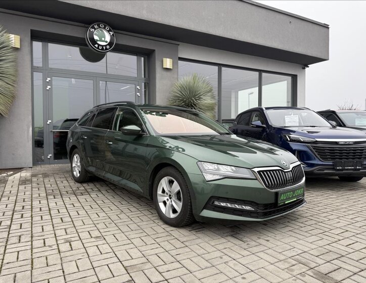 Škoda Superb Kombi 2,0 l 110 kw