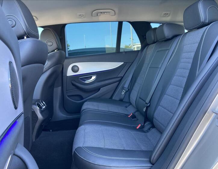 Mercedes-Benz Třídy E 11