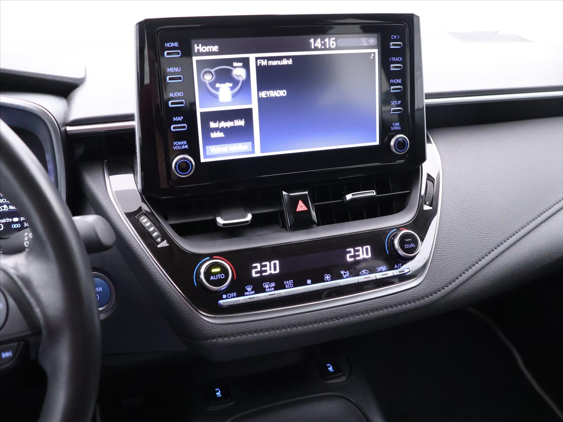 Toyota Corolla Sedan / Limuzína 1,8 l 90 kw