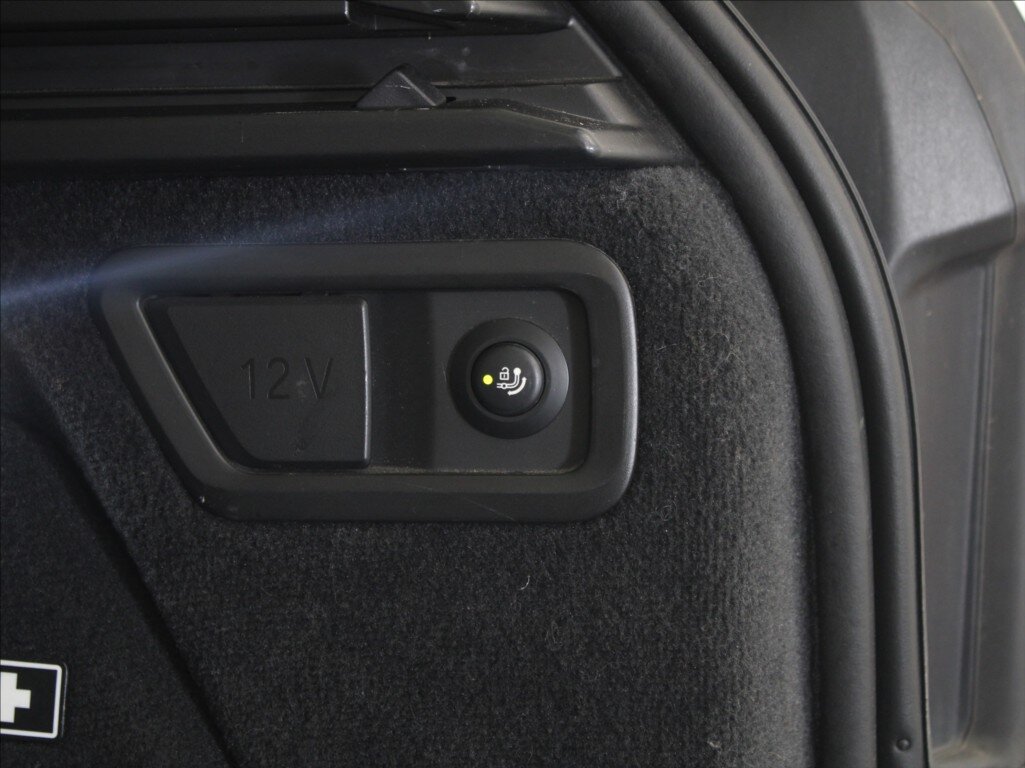 BMW X7 SUV / Terénní 3,0 l 195 kw