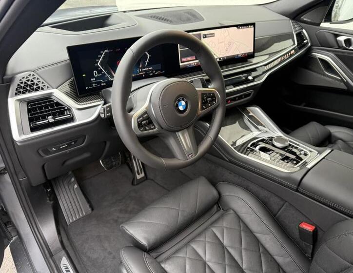 BMW X6 4