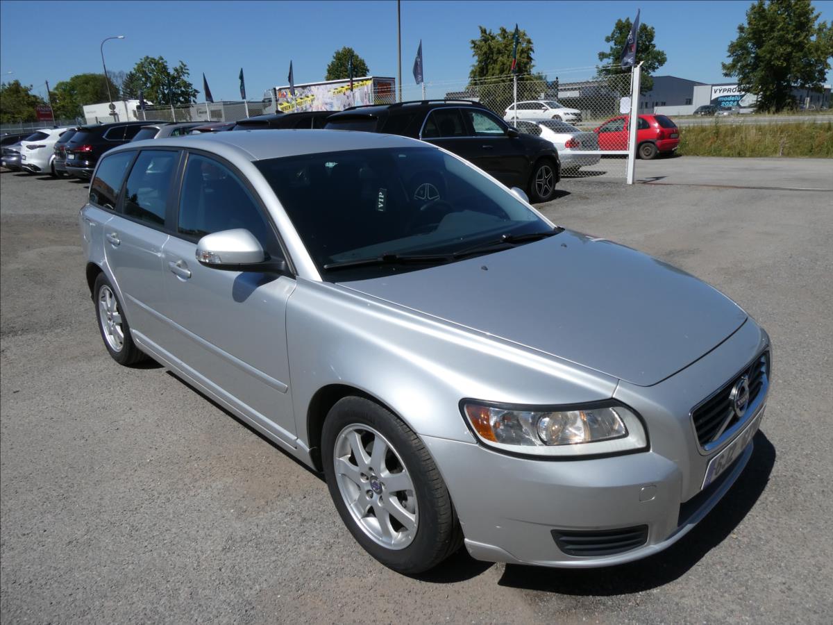 Volvo V50