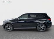 Mercedes-Benz GLC 8