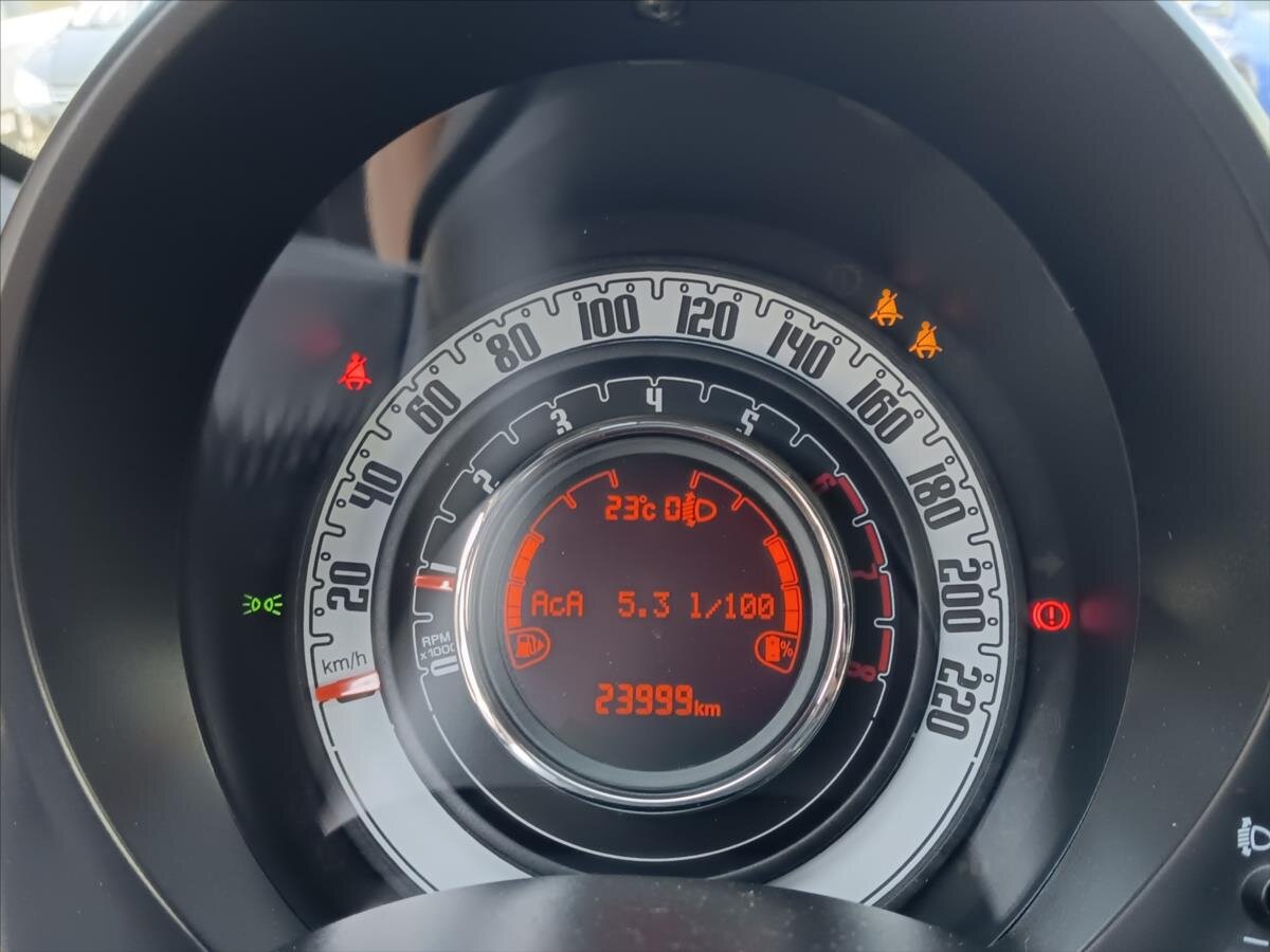 Fiat 500 Hatchback 999,0 51 kw