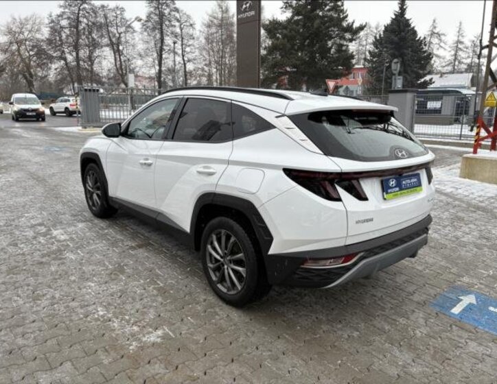 Hyundai Tucson SUV 1,6 l 110 kw
