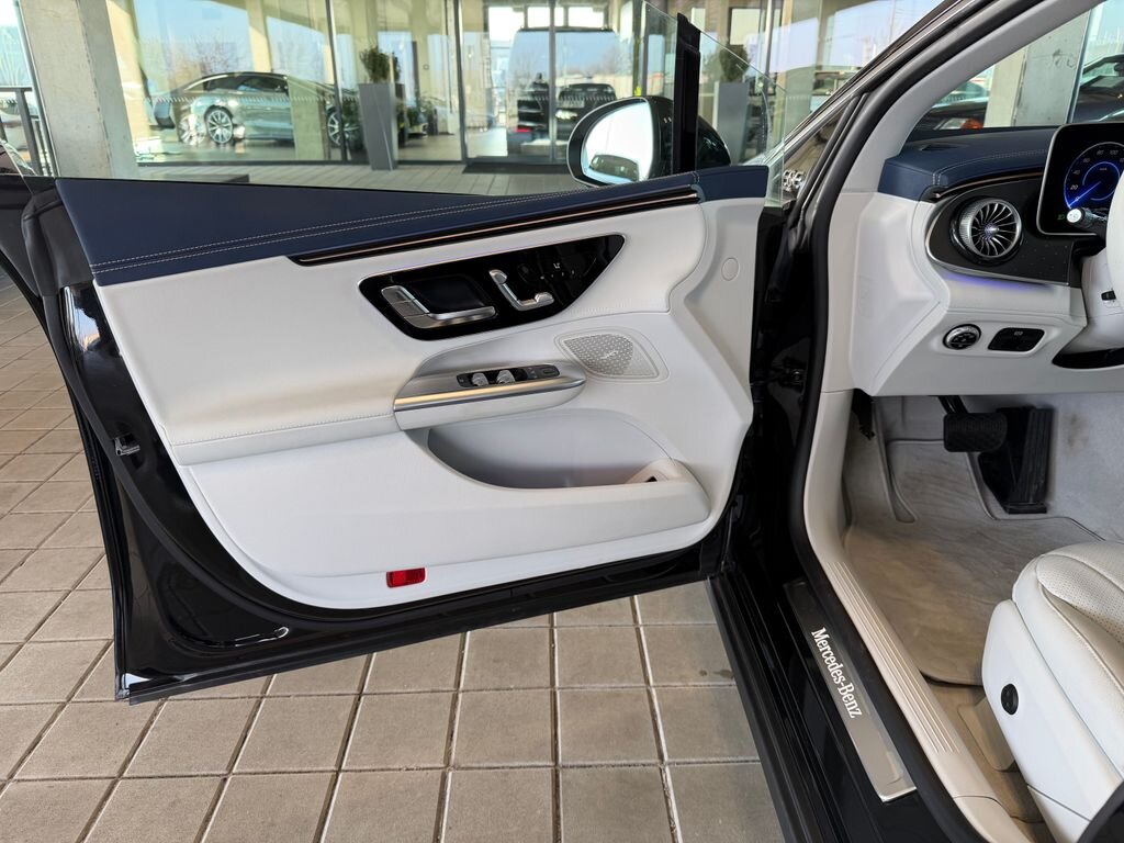 Mercedes-Benz EQE SUV 0,0 180 kw