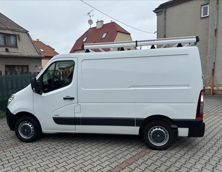 Opel Movano 10