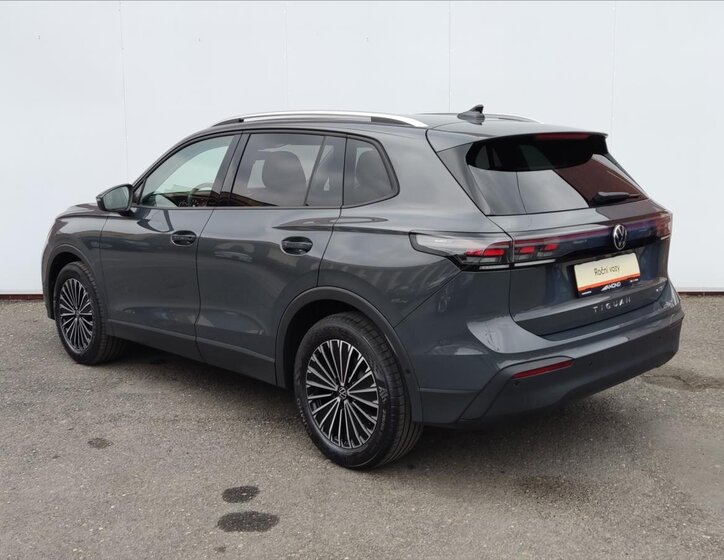 Volkswagen Tiguan SUV / Terénní 1,5 l 110 kw
