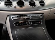 Mercedes-Benz Třídy E Sedan / Limuzína 2,0 l 145 kw