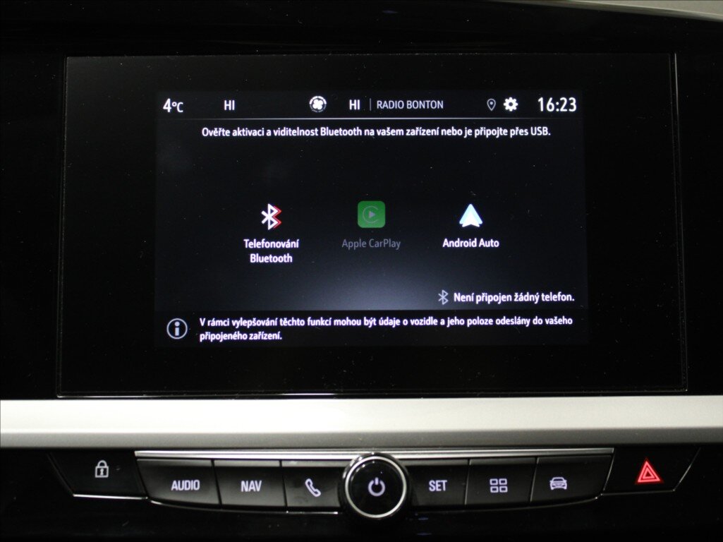 Opel Grandland SUV / Terénní 1,2 l 96 kw