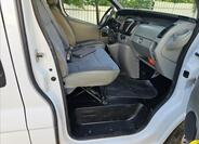 Renault Trafic 16