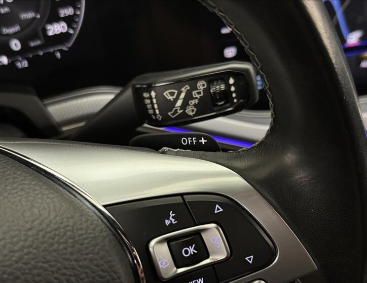 Volkswagen Touareg 13