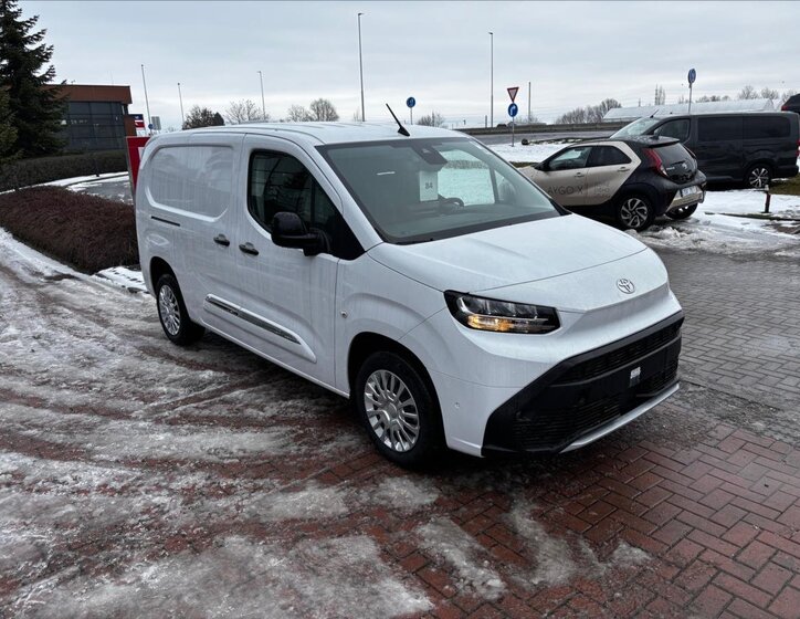 Toyota ProAce Skříň 1,5 l 96 kw