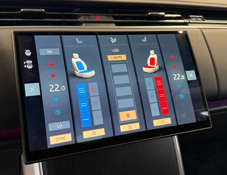 Land Rover Range Rover SUV / Terénní 4,4 l 390 kw