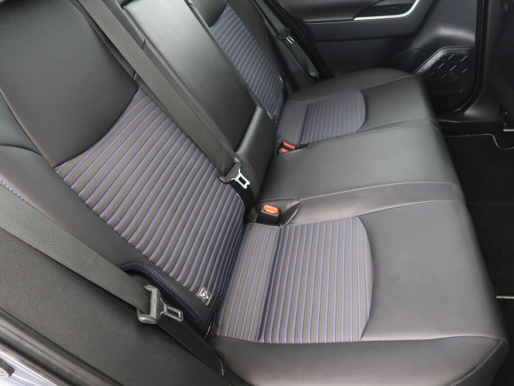 Toyota RAV4 SUV 2,5 l 131 kw