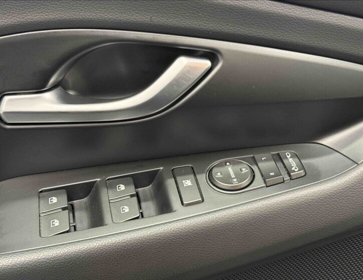 Hyundai i30 Hatchback 1,5 l 80 kw