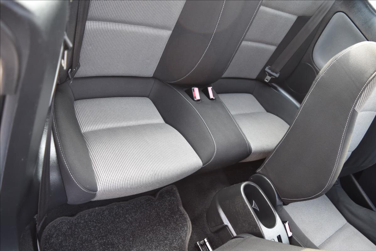 Peugeot 207 Kabriolet 1,6 l 88 kw