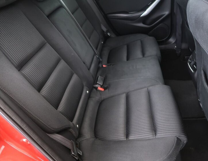 Mazda 6 Kombi 2,0 l 121 kw