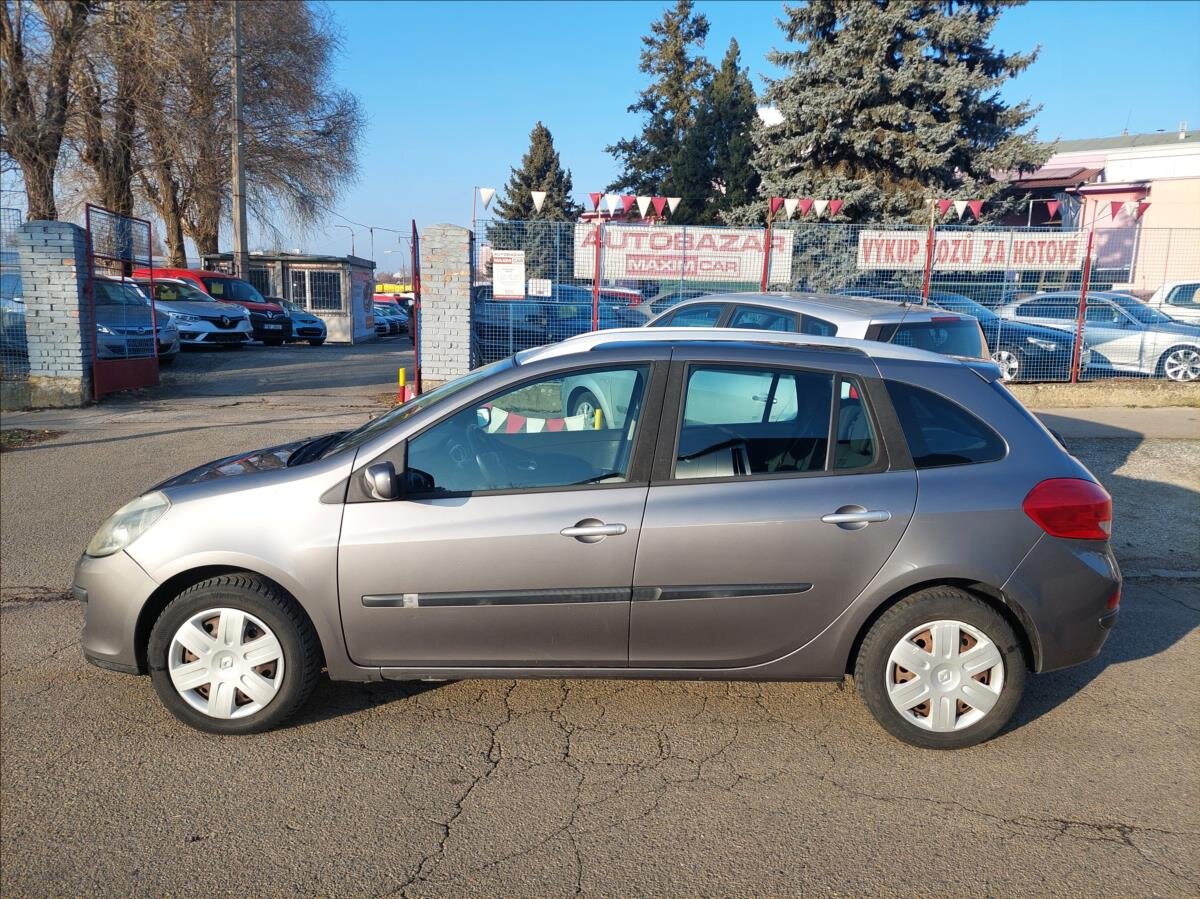 Renault Clio Kombi 1,1 l 74 kw