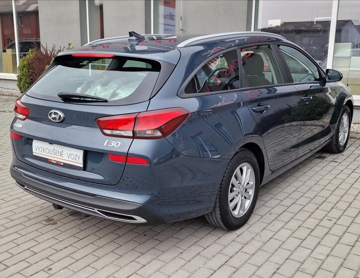 Hyundai i30 Kombi 1,6 l 85 kw