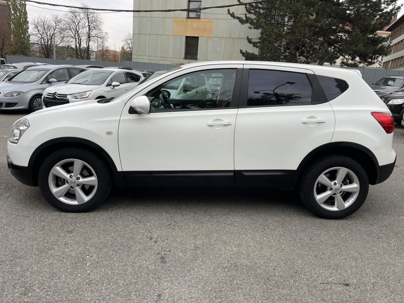 Nissan Qashqai SUV 2,0 l 110 kw