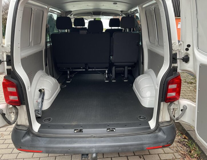 Volkswagen Transporter Kombi 2,0 l 110 kw