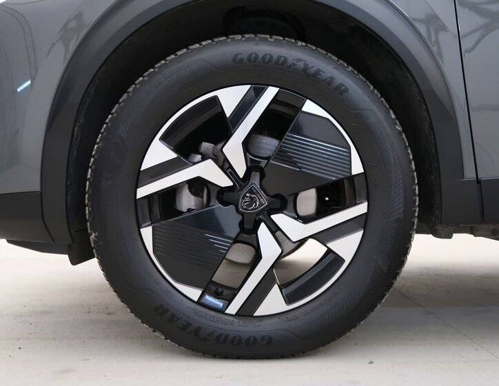 Peugeot 2008 SUV / Terénní 1,2 l 96 kw