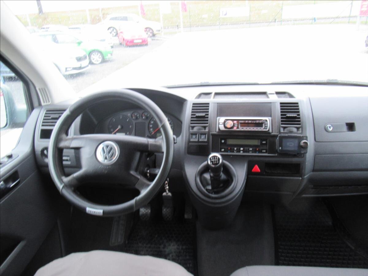 Volkswagen Caravelle