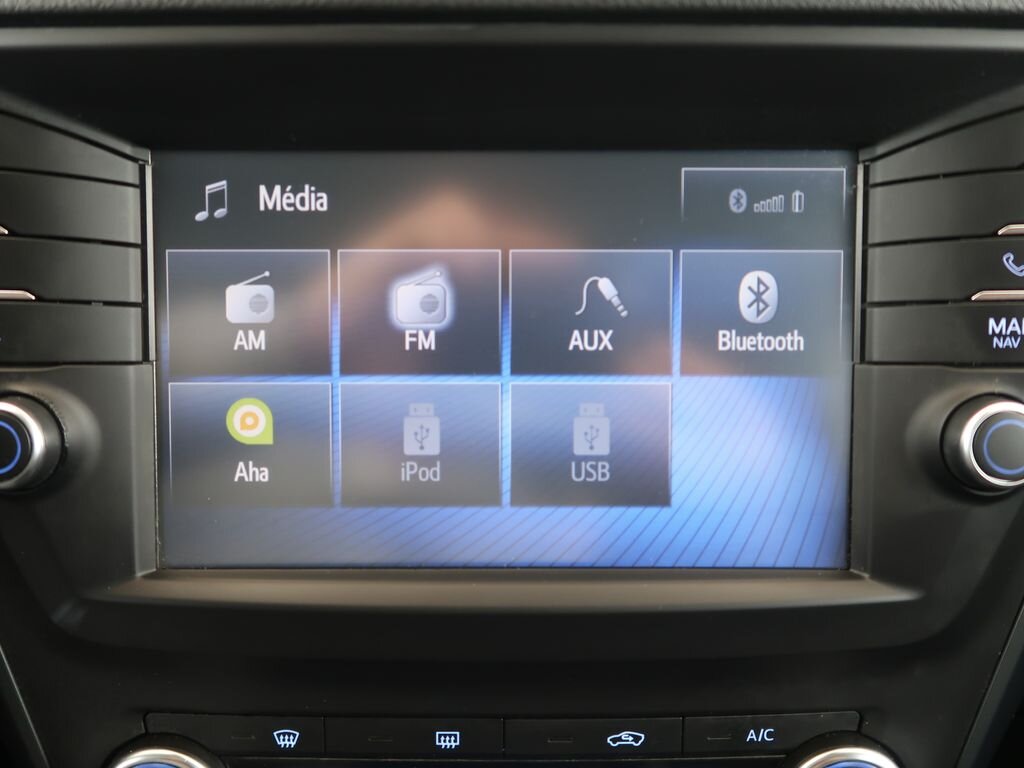 Toyota Avensis Kombi 2,0 l 105 kw