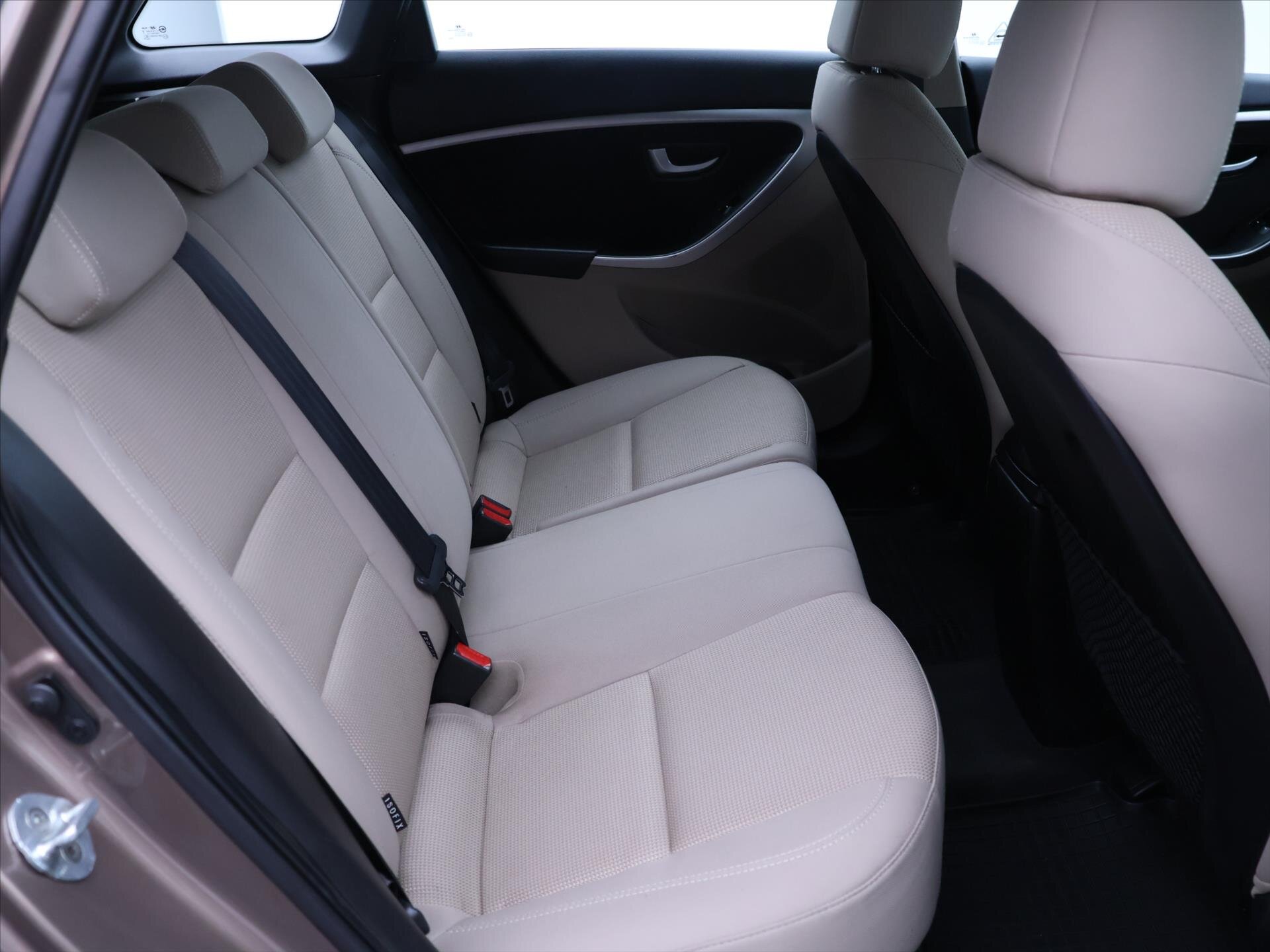 Hyundai i30 Kombi 1,6 l 99 kw