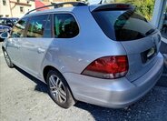 Volkswagen Golf Kombi 2,0 l 103 kw